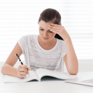 Comment aider son ado à limiter son temps d’écran ?