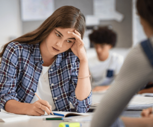 Le temple des muses | 20 stratégies efficaces pour aider votre Ado à gérer le stress des examens 20 stratégies efficaces pour aider votre Ado à gérer le stress des examens